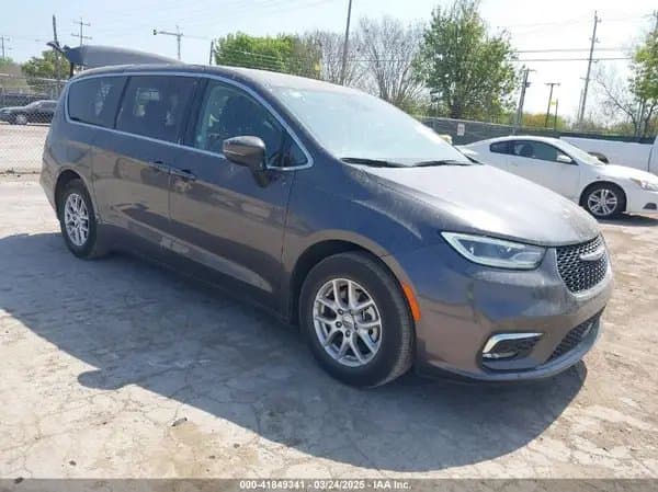 Chrysler Pacifica 2023
