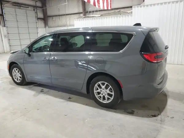Chrysler Pacifica 2023