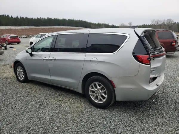 Chrysler Pacifica 2023