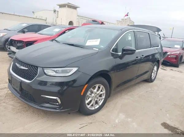 Chrysler Pacifica 2023
