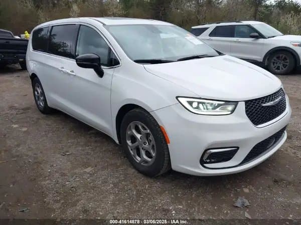 Chrysler Pacifica 2024