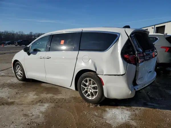Chrysler Pacifica 2024
