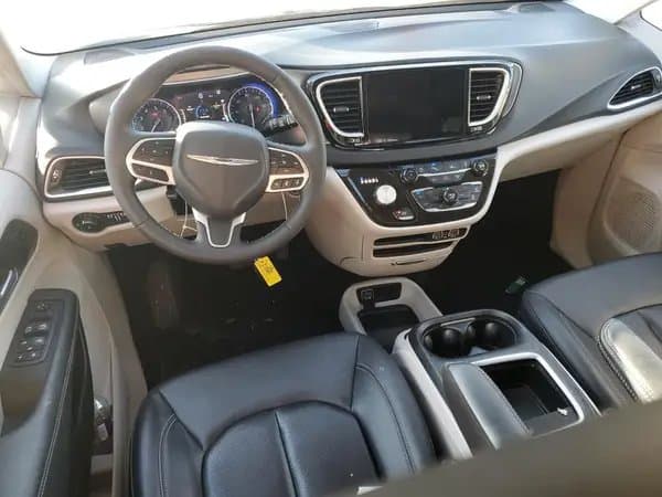 Chrysler Pacifica 2024