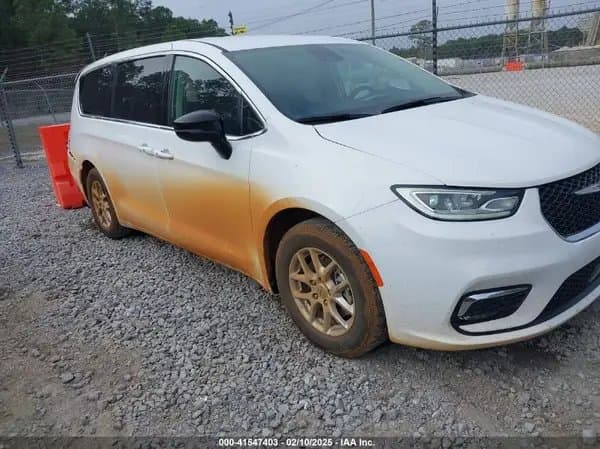 Chrysler Pacifica 2024