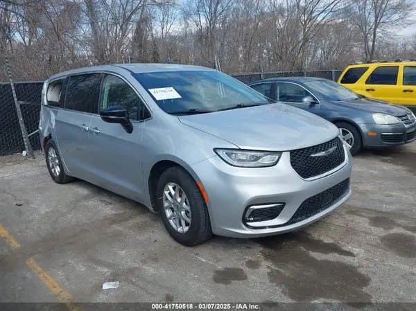 Chrysler Pacifica 2024