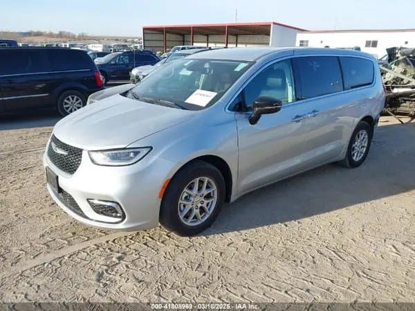 Chrysler Pacifica 2024