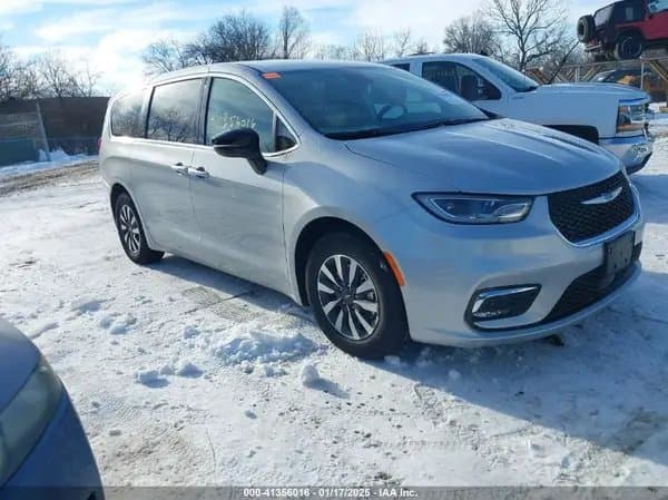 Chrysler Pacifica 2024