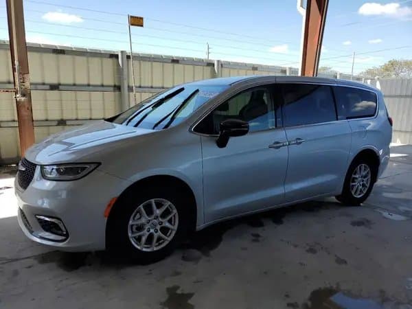 Chrysler Pacifica 2024