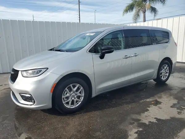 Chrysler Pacifica 2024