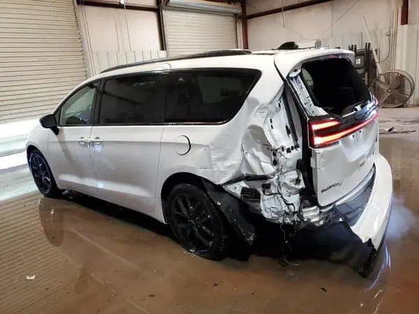 Chrysler Pacifica 2025