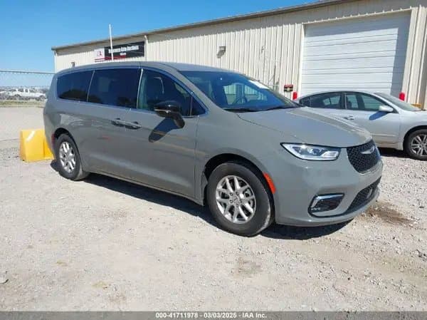 Chrysler Pacifica 2025