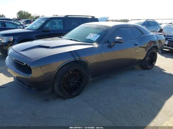 Dodge Challenger 2016