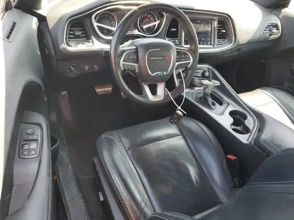Dodge Challenger 2017