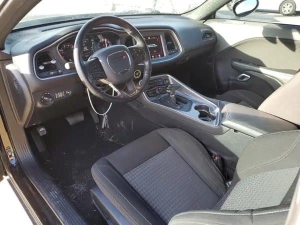 Dodge Challenger 2020