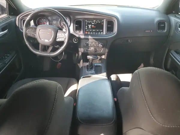 Dodge Charger 2020