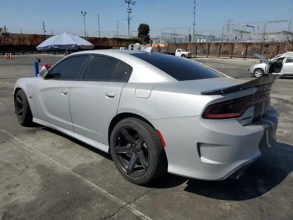 Dodge Charger 2020