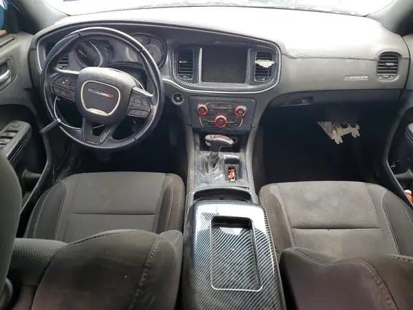 Dodge Charger 2020