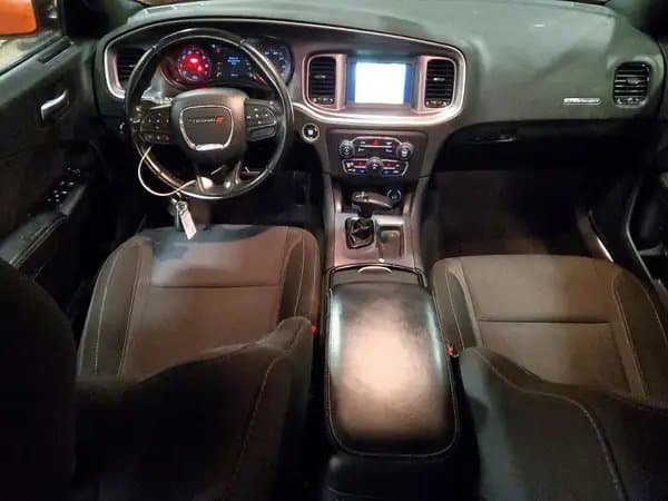 Dodge Charger 2021