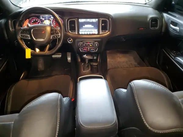 Dodge Charger 2021