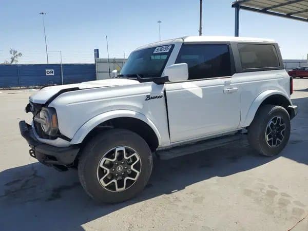 Ford Bronco 2022