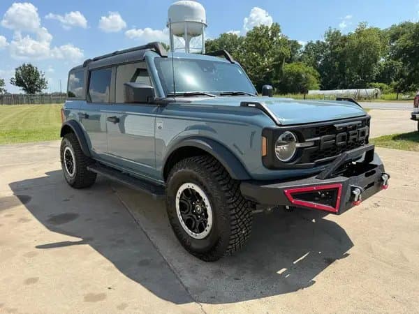 Ford Bronco 2022