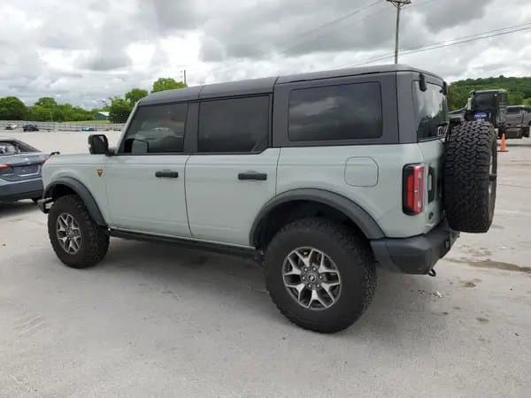 Ford Bronco 2022