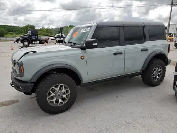 Ford Bronco 2022
