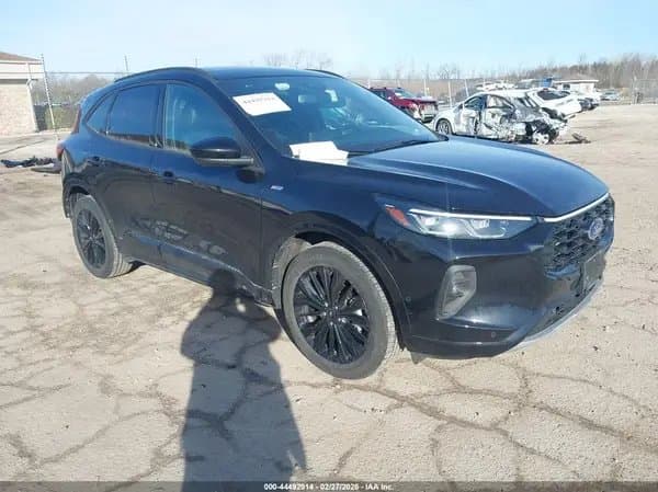 Ford Escape 2024