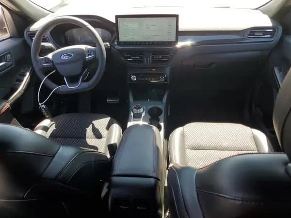 Ford Escape 2024