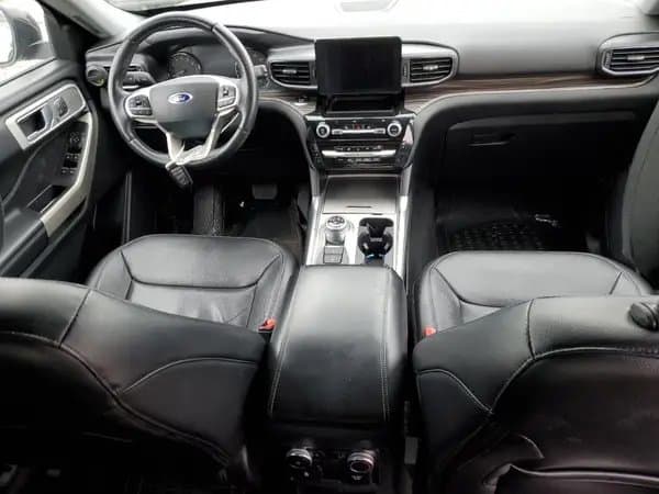 Ford Explorer 2021