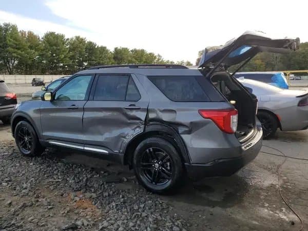 Ford Explorer 2022