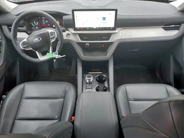Ford Explorer 2025