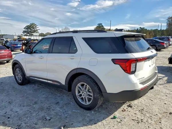 Ford Explorer 2025