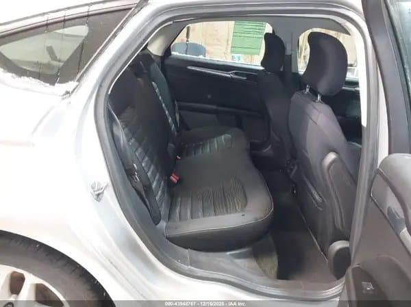 Ford Fusion 2016