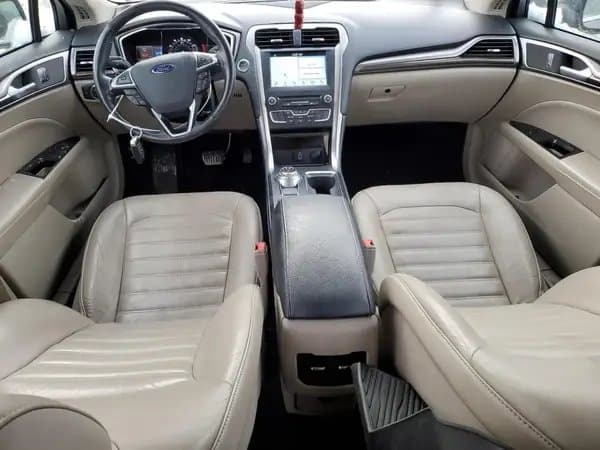 Ford Fusion 2017