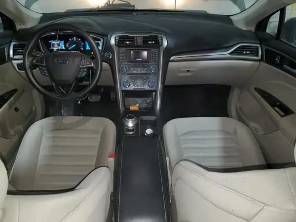 Ford Fusion 2017