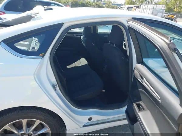 Ford Fusion 2017
