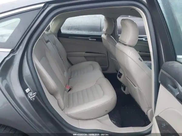 Ford Fusion 2017