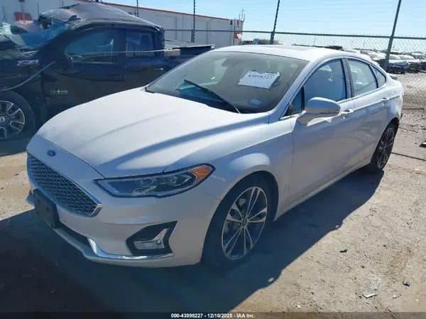 Ford Fusion 2020