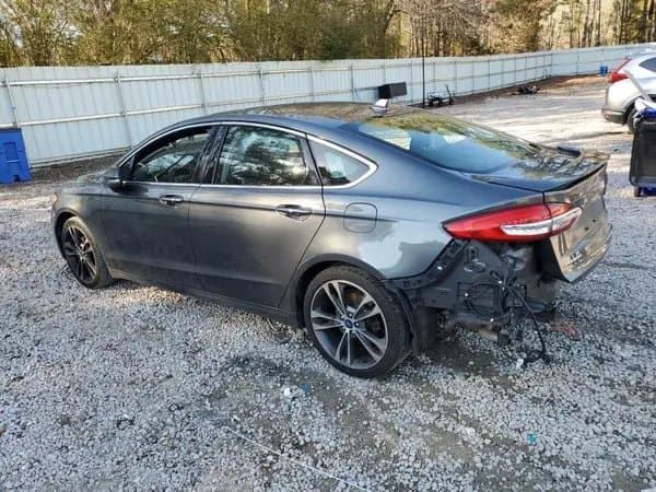 Ford Fusion 2020