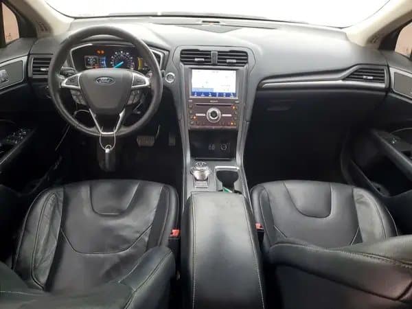 Ford Fusion 2020