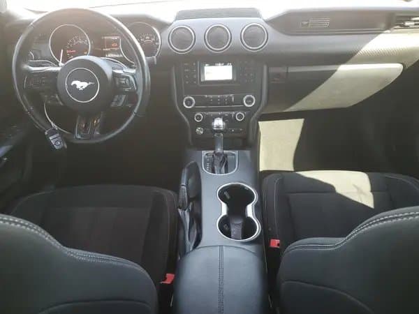 Ford Mustang 2020