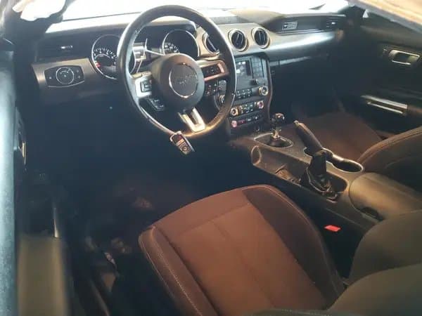 Ford Mustang 2020