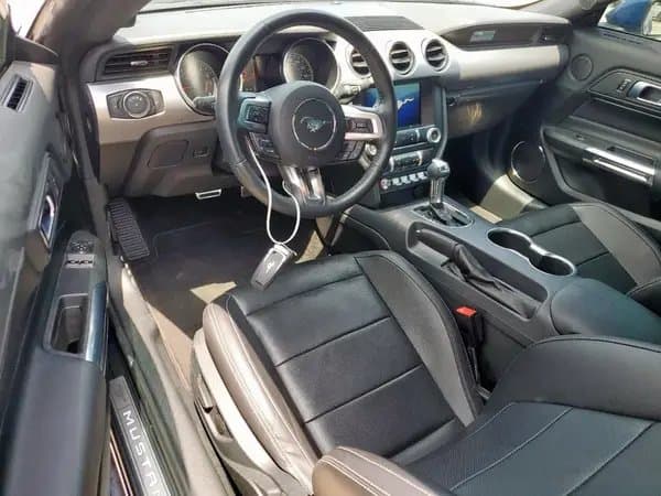 Ford Mustang 2022
