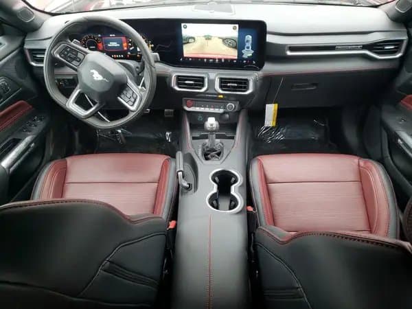 Ford Mustang 2024