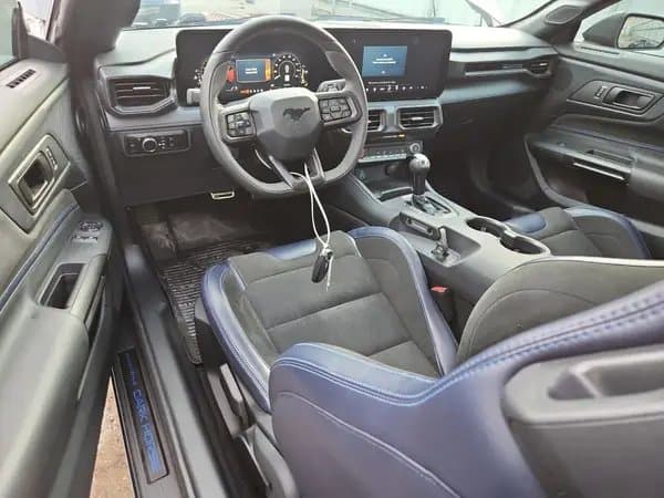 Ford Mustang 2024