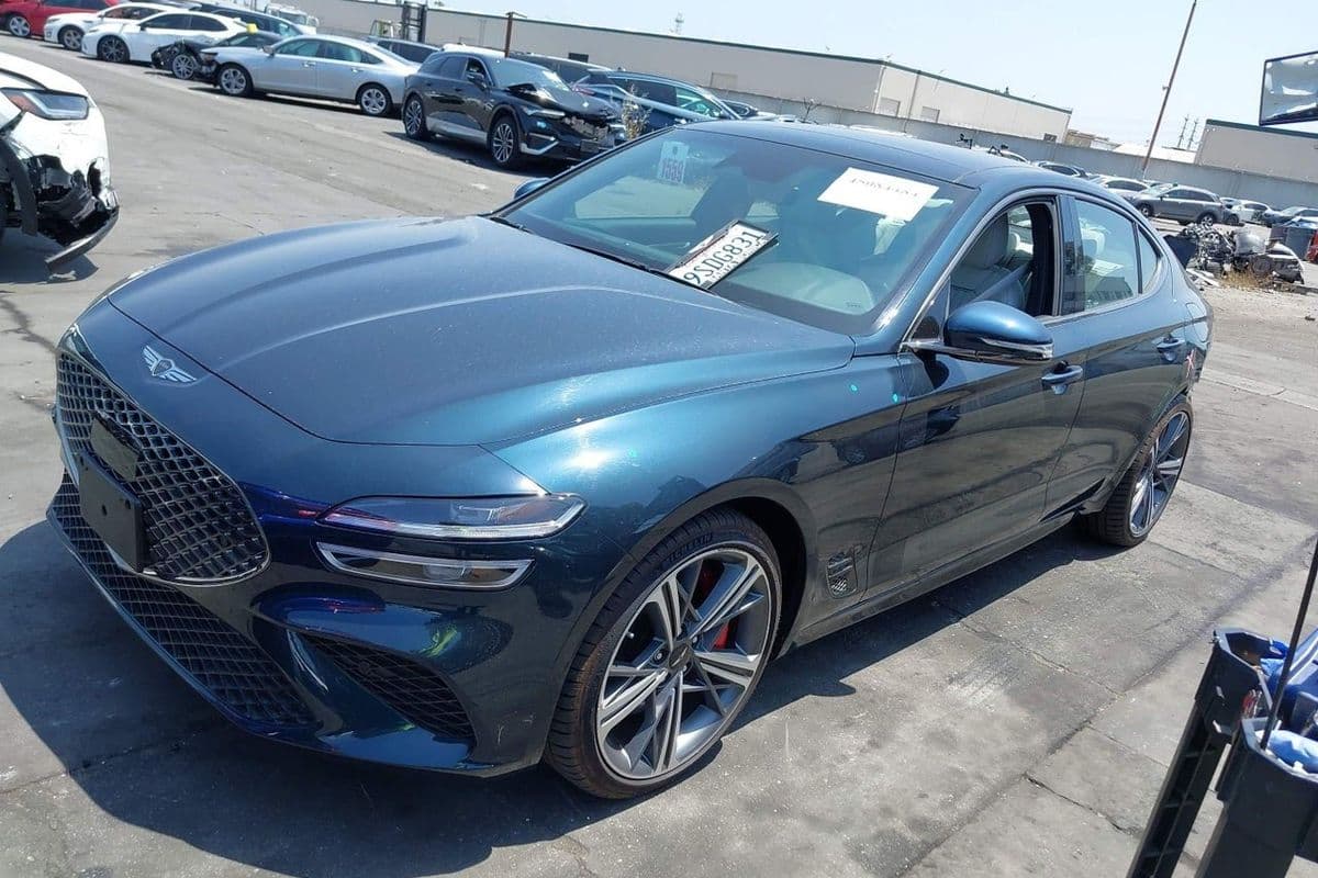Genesis G70 2025