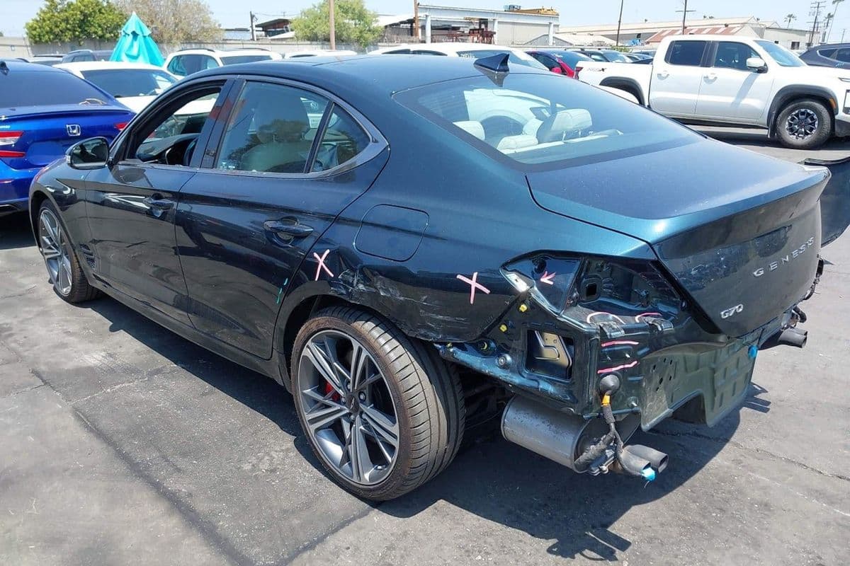 Genesis G70 2025