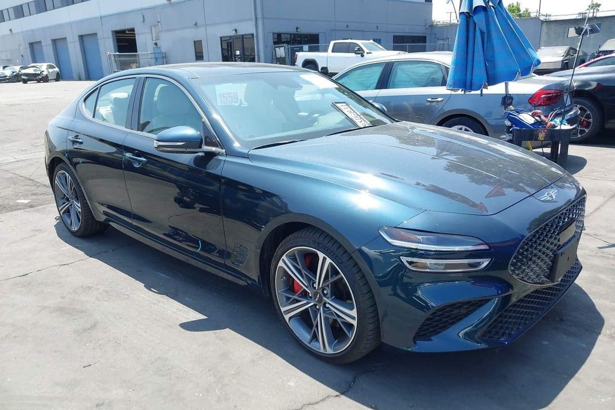 Genesis G70 2025