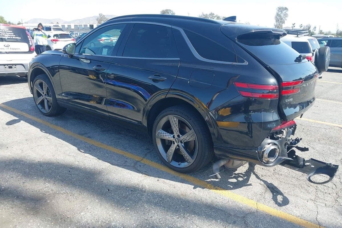 Genesis GV70 2023